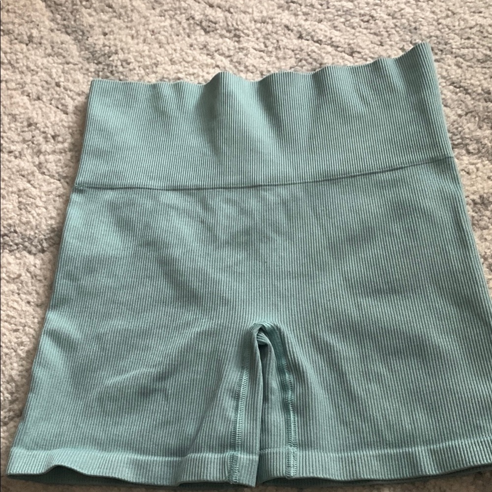TNA Women's High-Waisted Ribbed Shorts - Teal